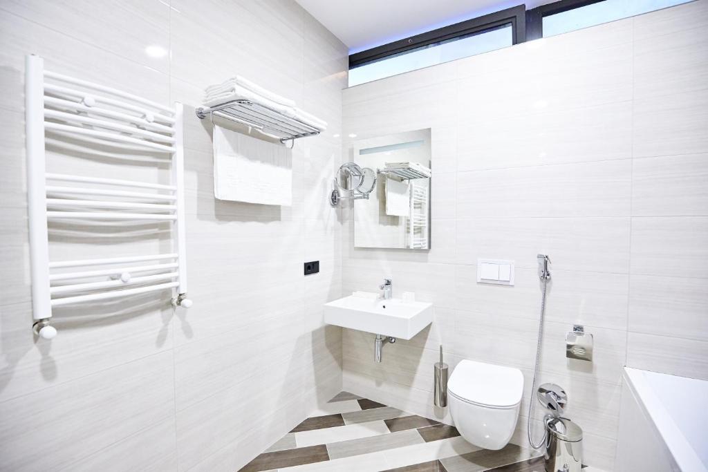 Brosse Garden Hotel Tbilisi Buitenkant foto