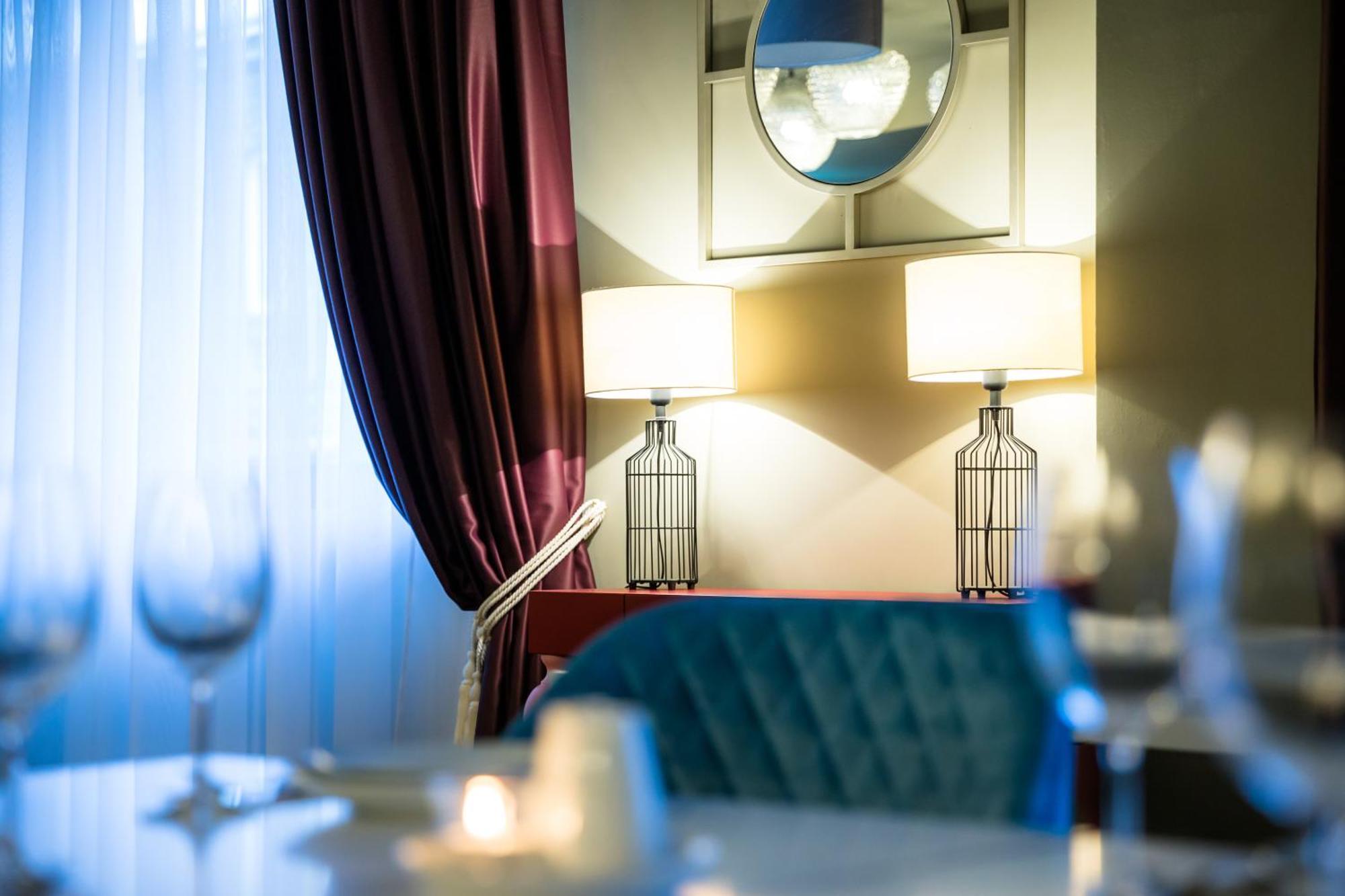Brosse Garden Hotel Tbilisi Buitenkant foto