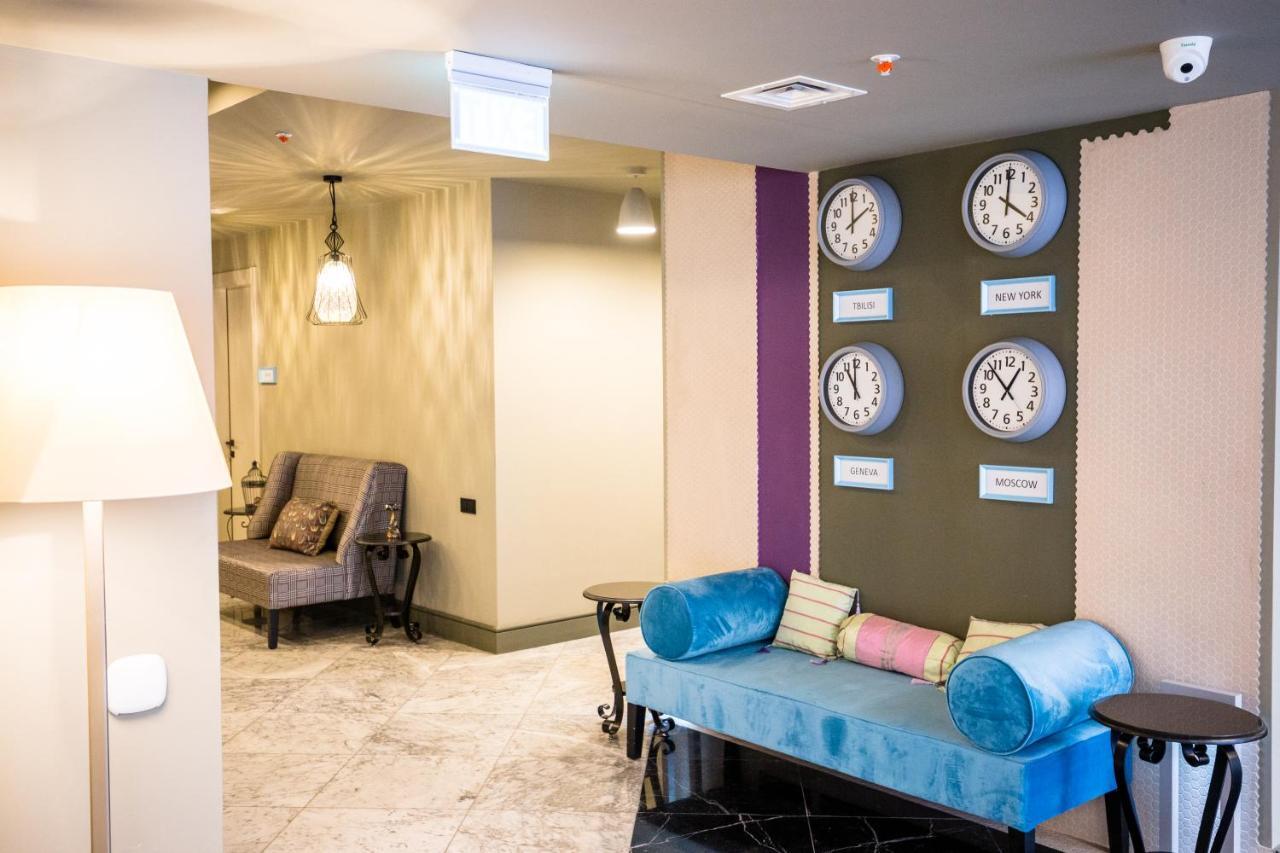 Brosse Garden Hotel Tbilisi Buitenkant foto